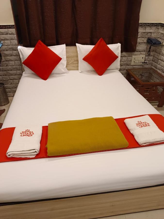 Hotel Nivara Navi Mumbai Esterno foto